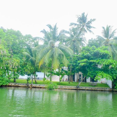 The Green Lagoon Villa Hikkaduwa Ngoại thất bức ảnh