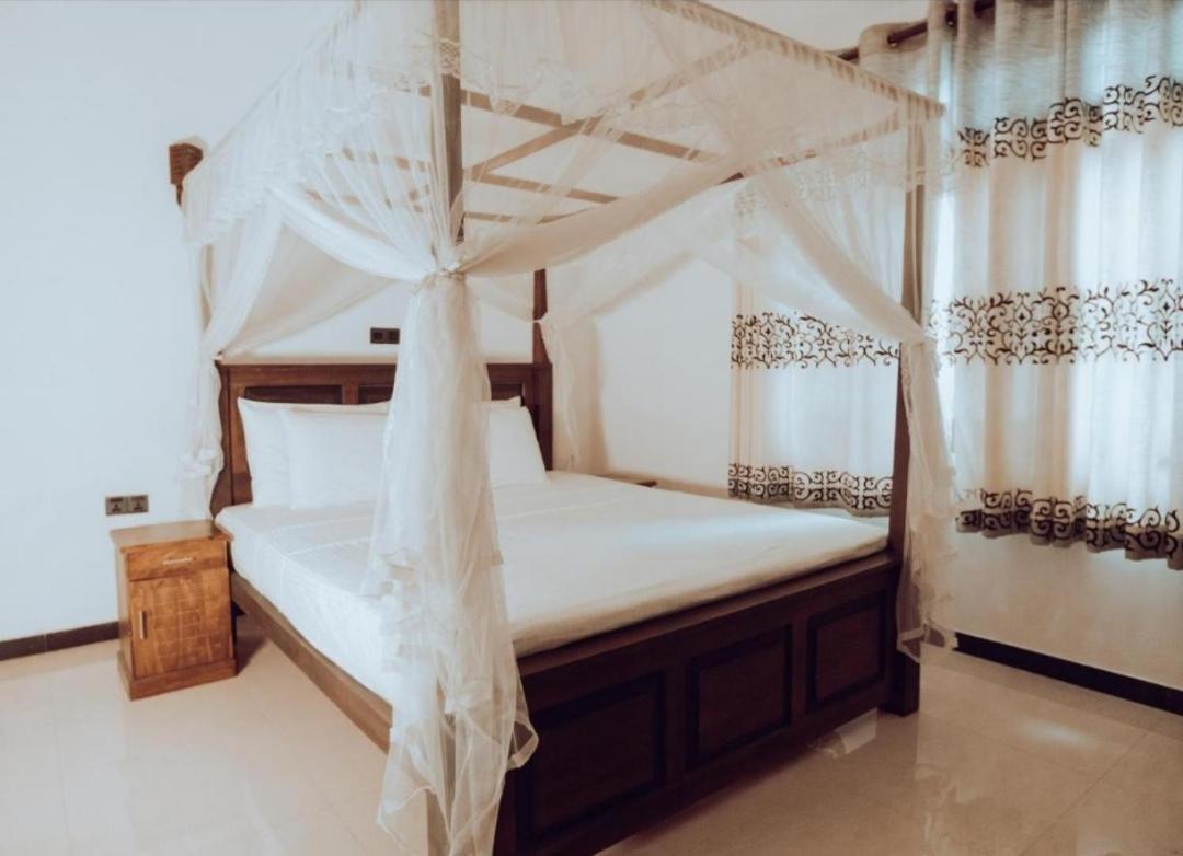 The Green Lagoon Villa Hikkaduwa Ngoại thất bức ảnh